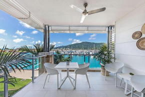 Airlie Breezes at the Boathouse, Airlie Beach
